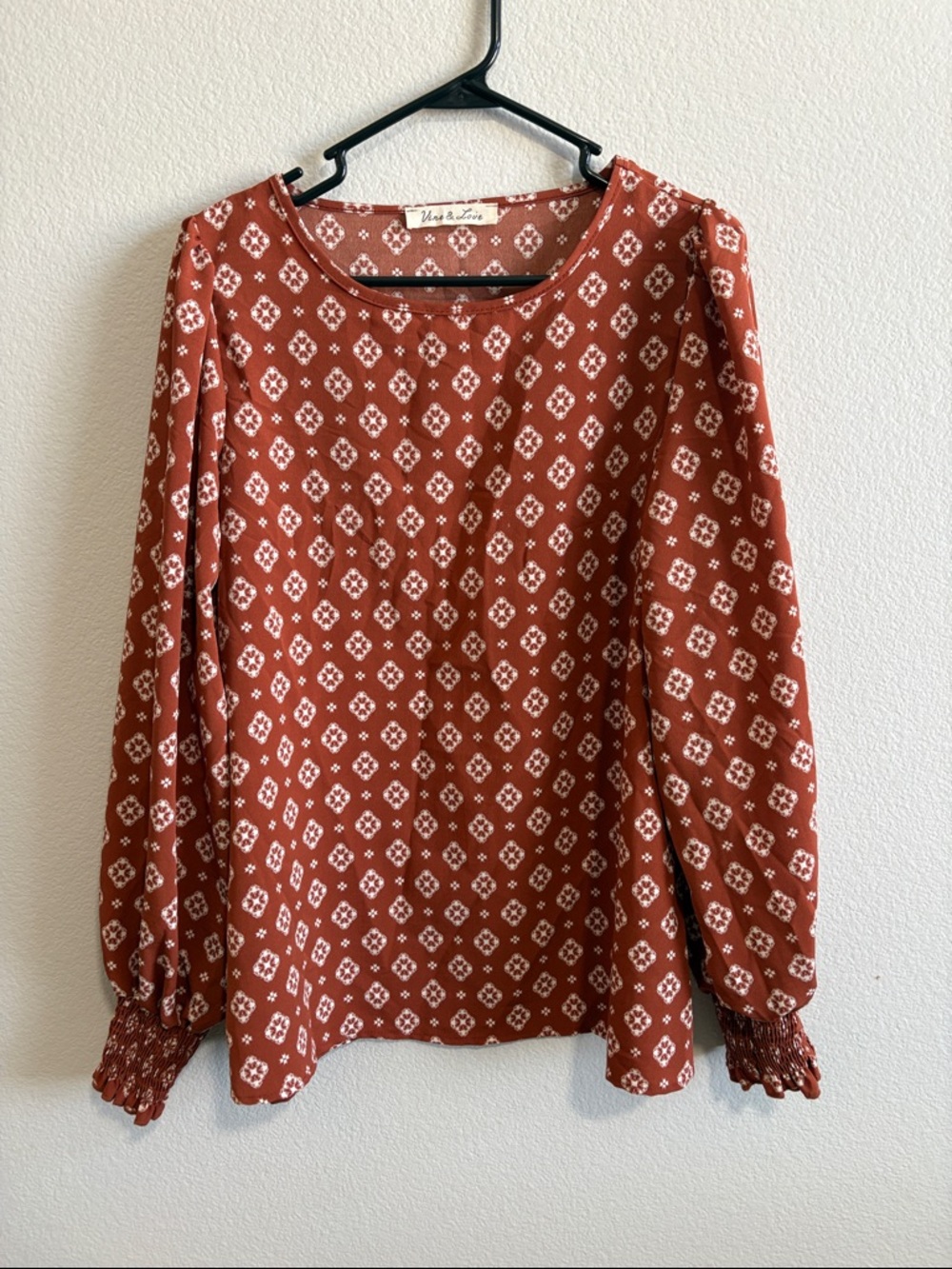 Rust-Print Smocked Cuff Blouse - Casual Women's Top